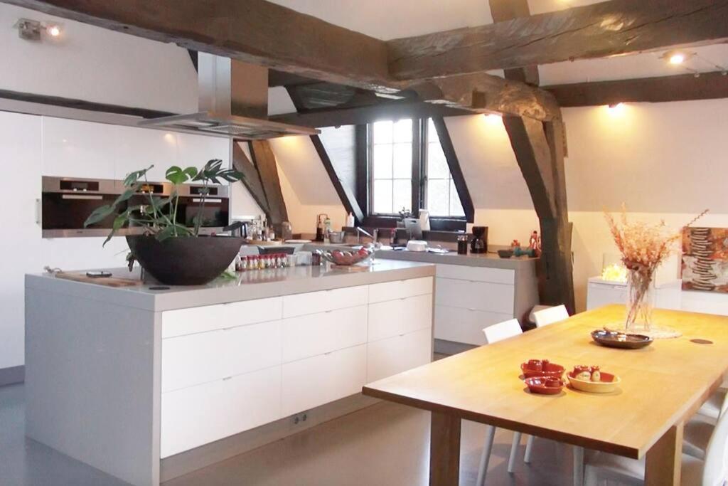 Verrassende Loft Bnb Centrum Middelburg ミデルブルグ エクステリア 写真